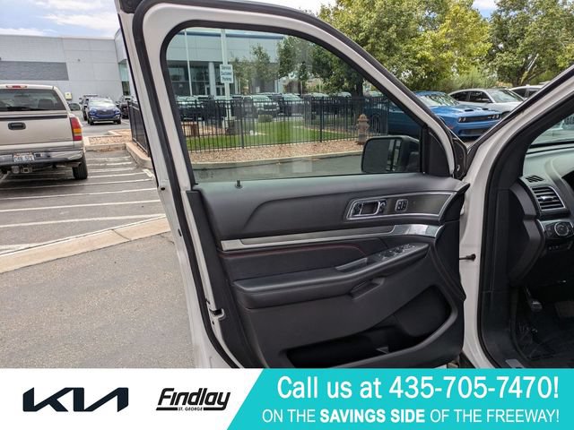 Used 2018 Ford Explorer Sport w/ Equipment Group 401A AWD/4WD image 13