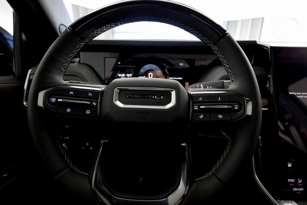 Used 2025 GMC Yukon Denali Ultimate image 25