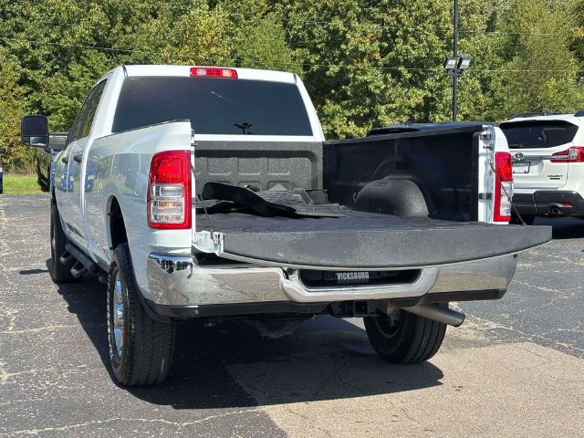 Used 2024 RAM 2500 Big Horn AWD/4WD image 38