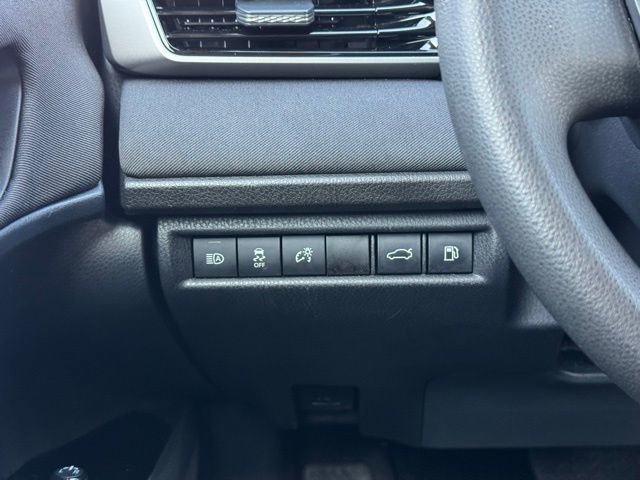 Certified 2025 Toyota Camry LE image 32