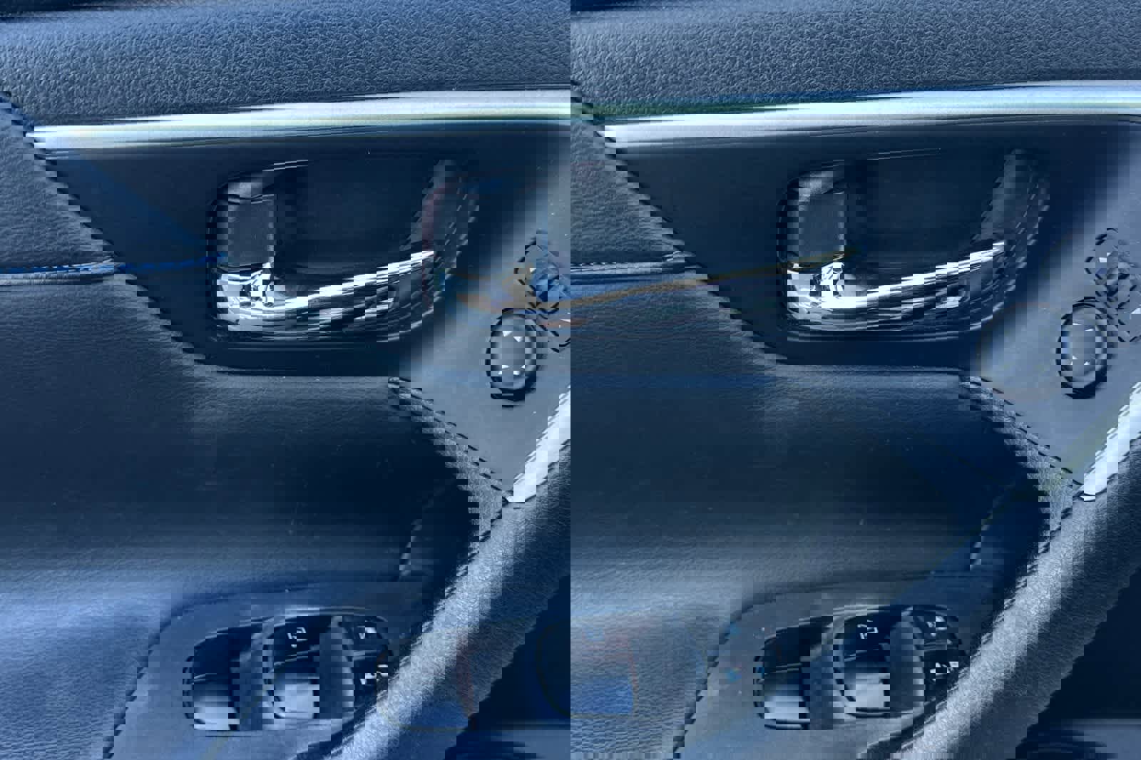 Used 2017 Nissan Altima 2.5 SR image 13