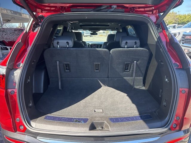 Used 2023 Buick Enclave Essence w/ Experience Buick Package image 12