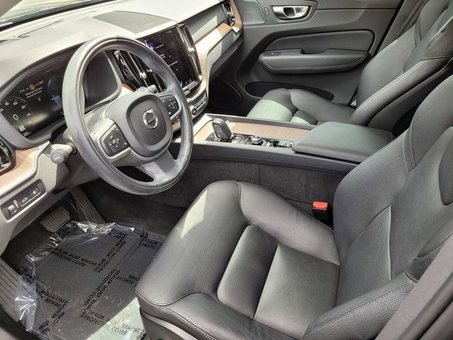 Used 2021 Volvo XC60 T8 Inscription Expression w/ Advanced Package image 12