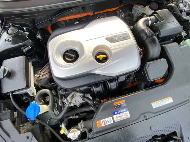 Used 2017 Hyundai Sonata SE image 29