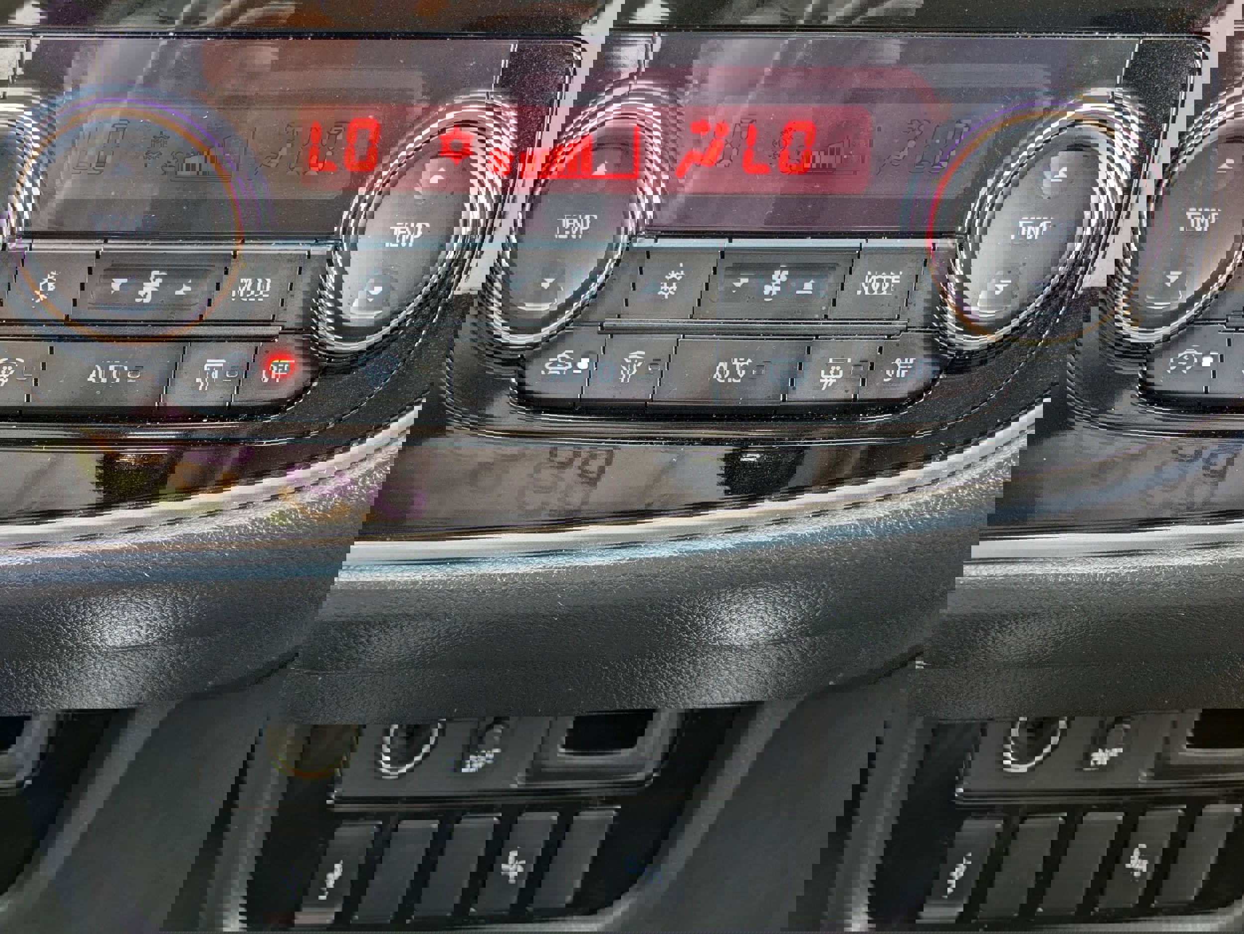 Used 2019 Mitsubishi Outlander SEL image 23