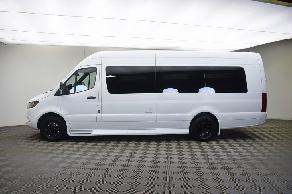 Used 2020 Mercedes-Benz Sprinter 3500 image 17