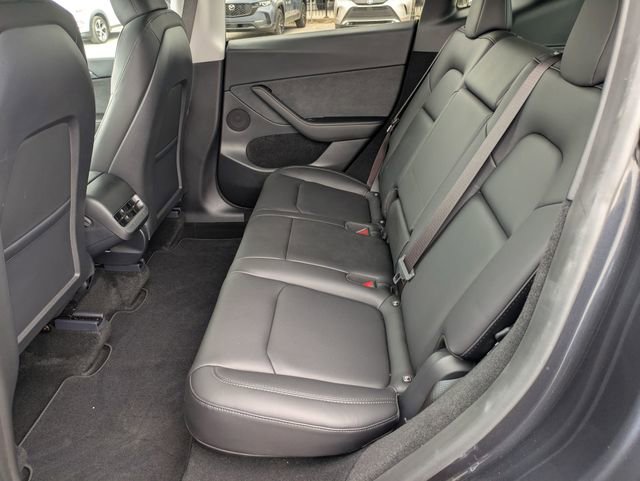 Used 2024 Tesla Model Y Long Range image 23