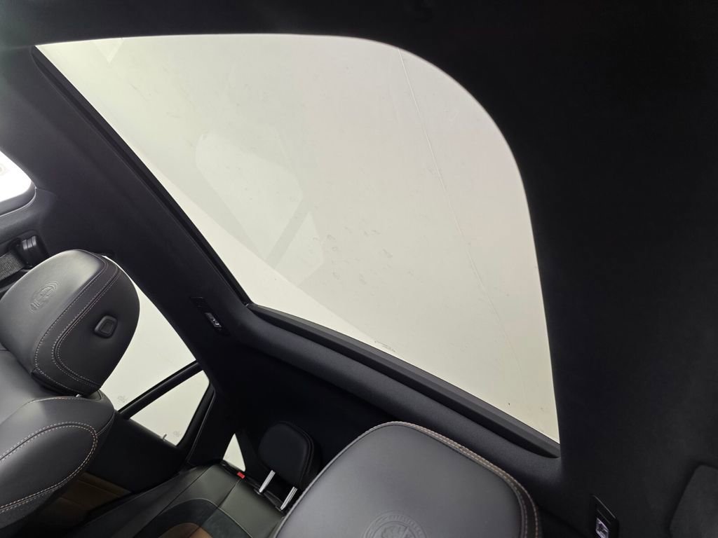 New 2026 Mercedes-Benz GLE 53 AMG 4MATIC Coupe image 9