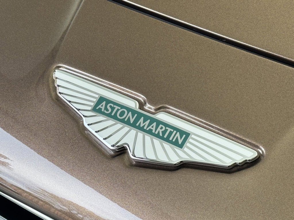 New 2026 Aston Martin Vanquish Convertible image 39