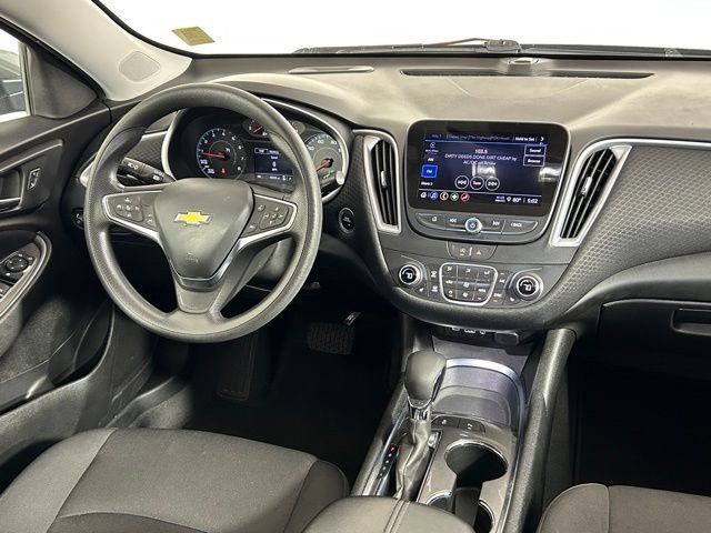 Used 2024 Chevrolet Malibu LT FWD image 10
