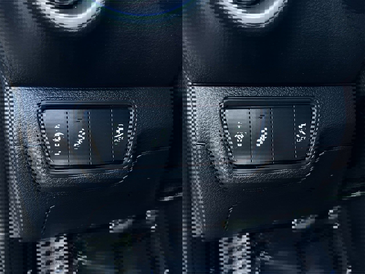 Used 2023 Kia Forte GT-Line w/ GT-Line Premium Package image 14