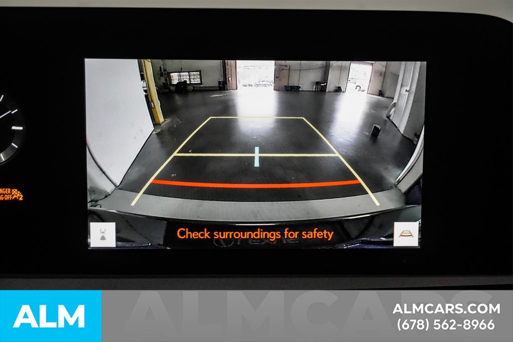 Used 2024 Lexus ES 300h w/ Premium Package image 34