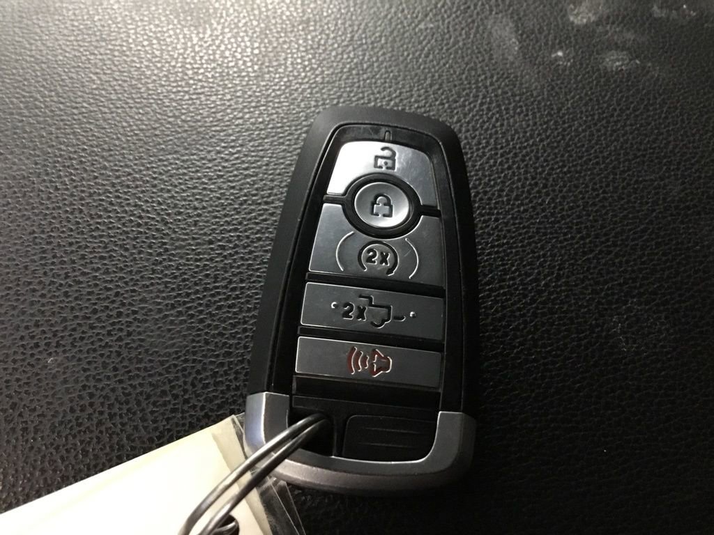 Used 2021 Ford F150 Lariat w/ Equipment Group 502A High image 11