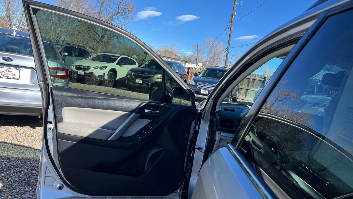 Used 2015 Subaru Forester 2.5i Limited image 10