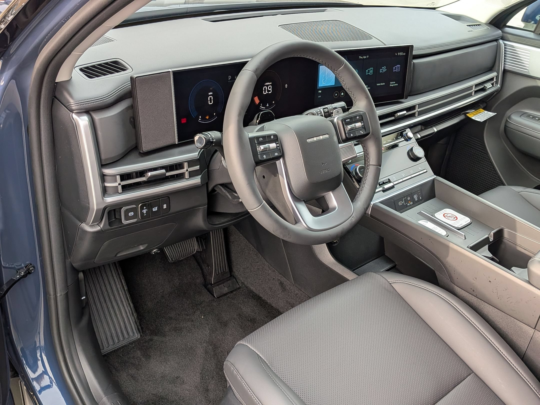 New 2026 Hyundai Santa Fe SEL FWD image 8