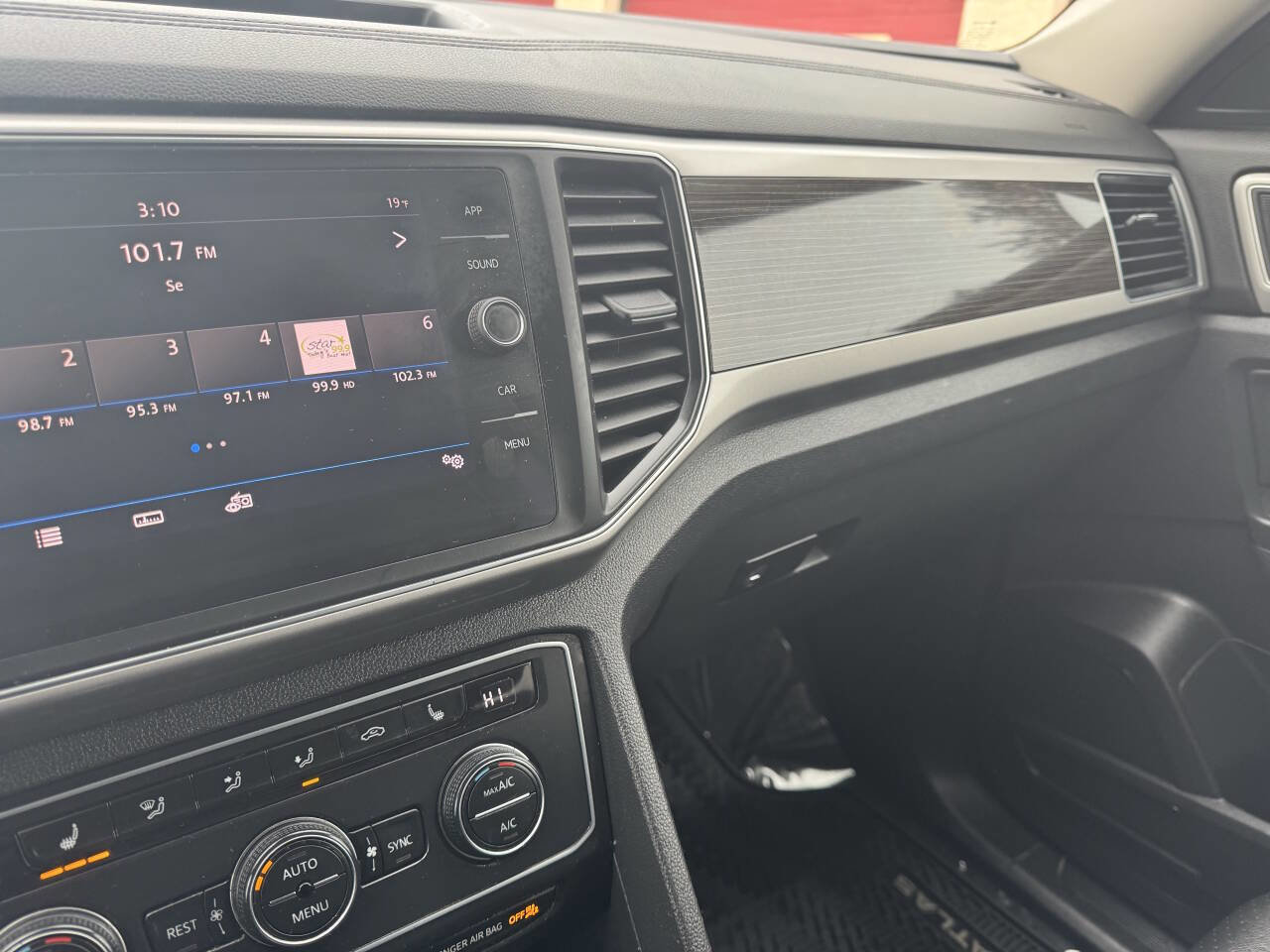 Used 2019 Volkswagen Atlas SE w/ Towing Package AWD/4WD image 29