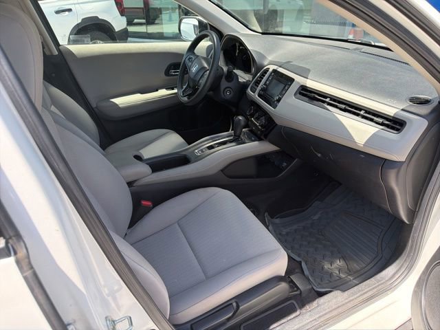 Used 2018 Honda HR-V LX image 28