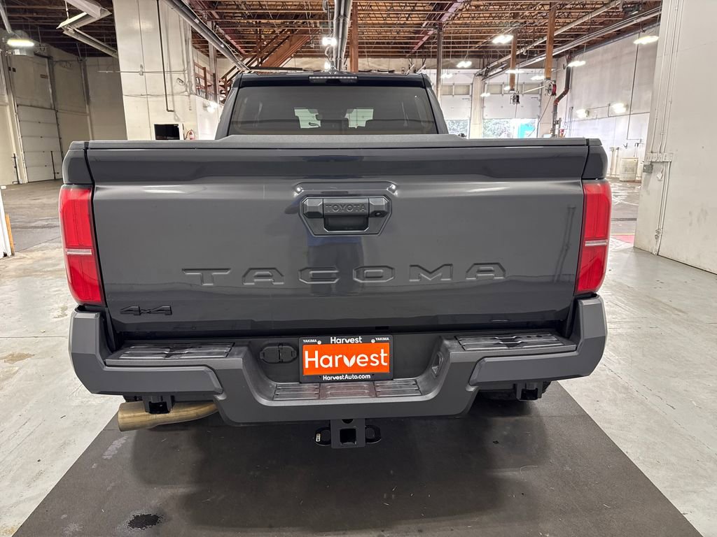 Used 2025 Toyota Tacoma TRD Sport image 6