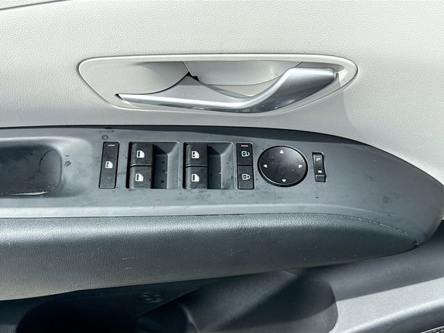 Certified 2026 Hyundai Tucson SE FWD image 17