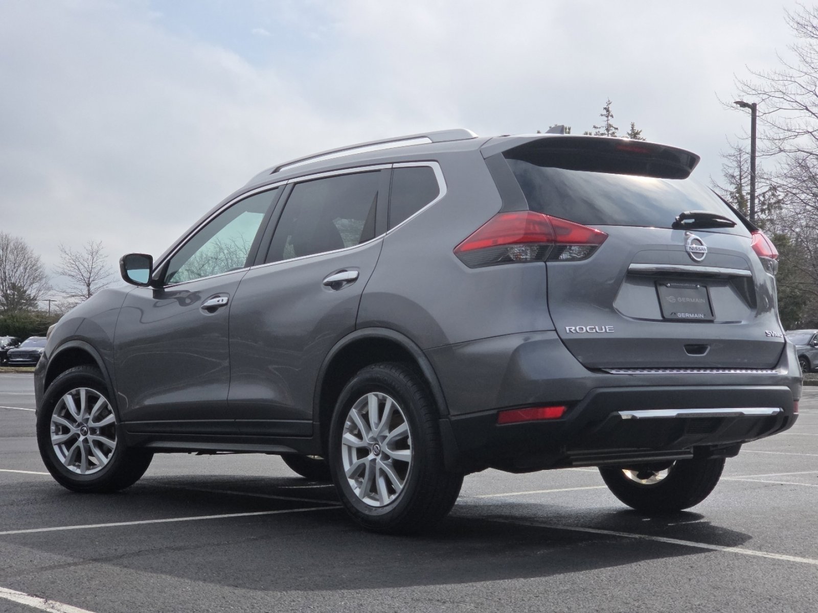 Used 2017 Nissan Rogue SV image 14