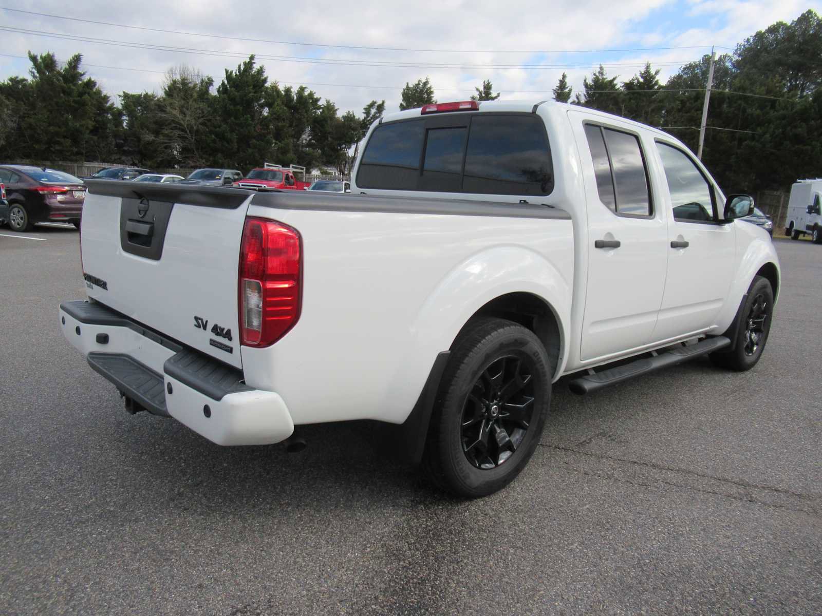Used 2021 Nissan Frontier SV image 5