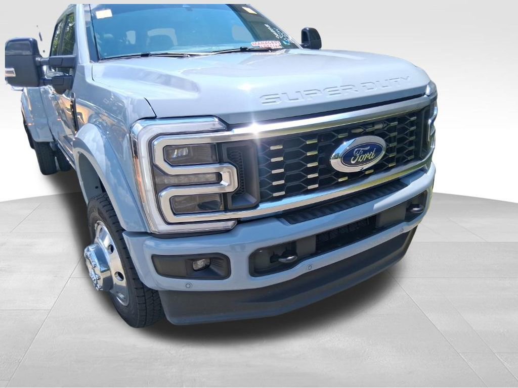 Used 2026 Ford F450 Platinum w/ FX4 Off-Road Package AWD/4WD image 17