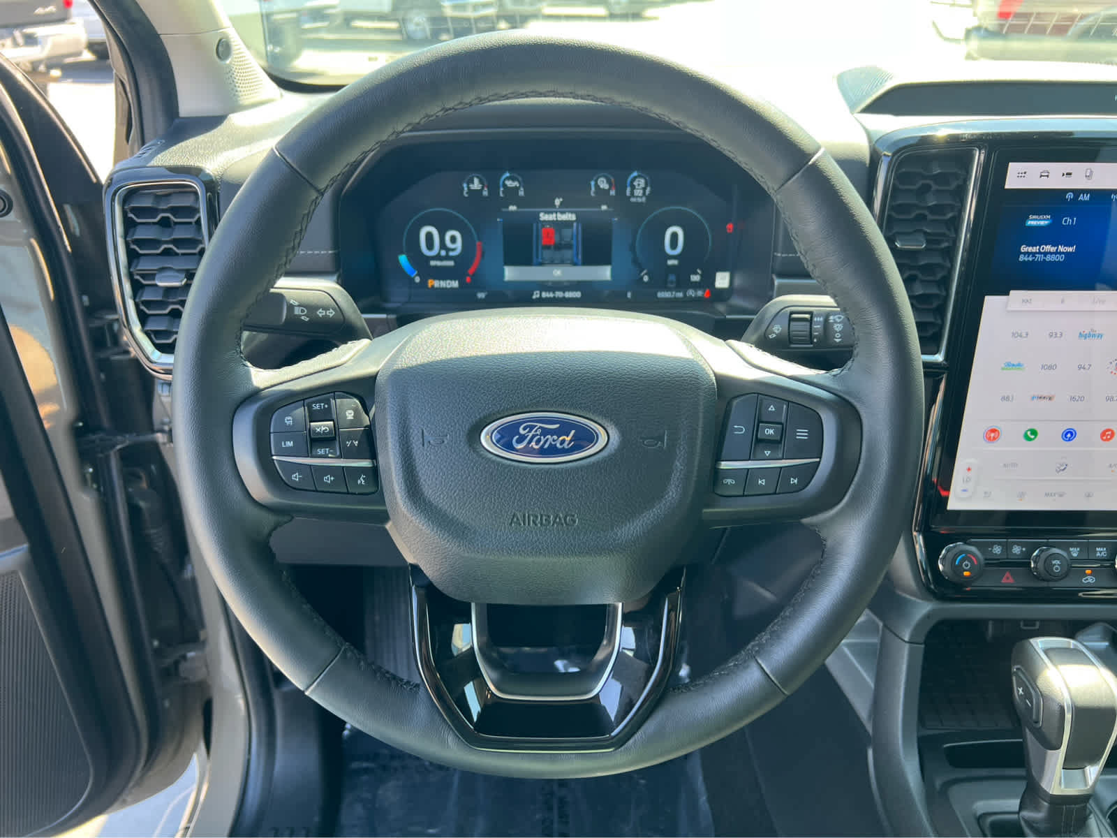Used 2025 Ford Ranger Lariat w/ FX4 Off-Road Package AWD/4WD image 34