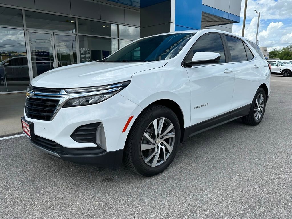 Used 2023 Chevrolet Equinox LT FWD image 1