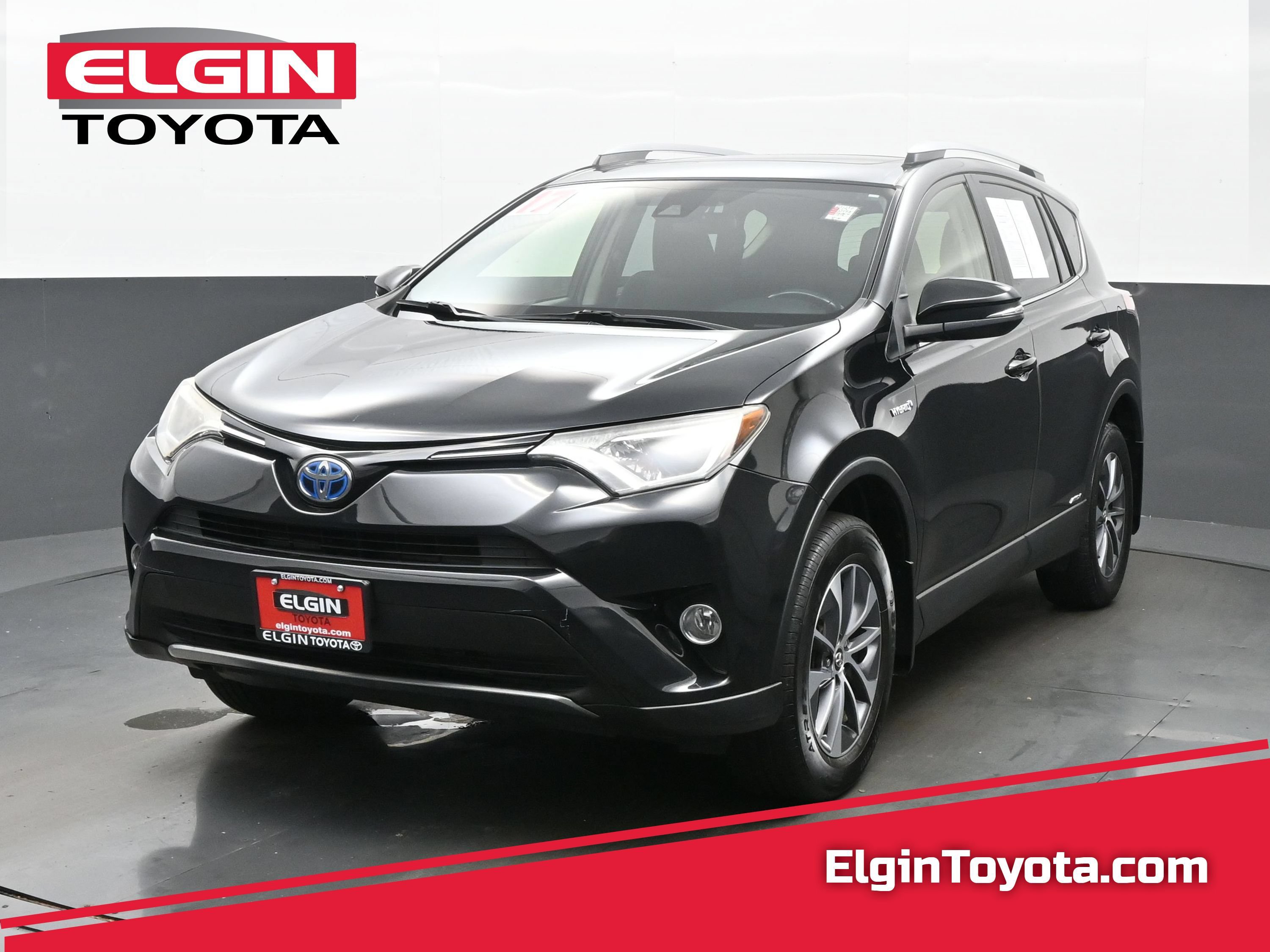 Used 2017 Toyota RAV4 XLE w/ All Weather Liner Package