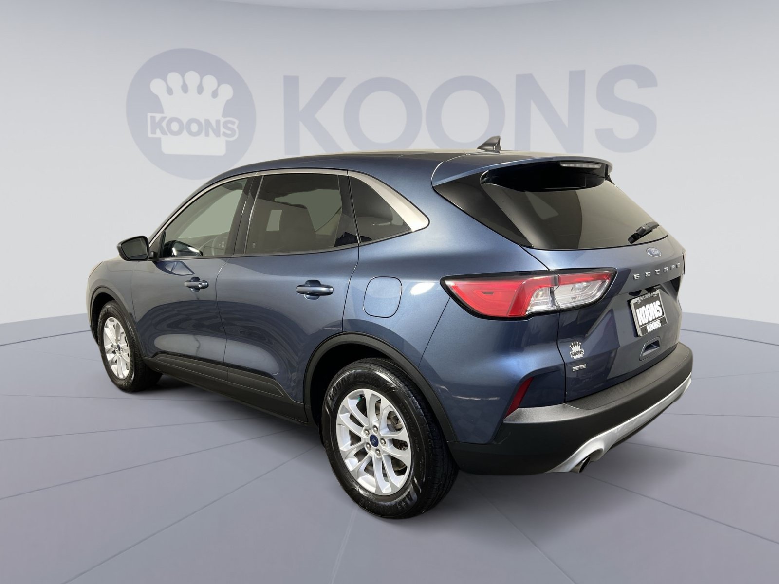 Used 2020 Ford Escape SE FWD image 8