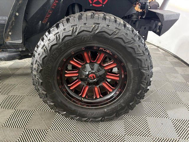 Used 2015 Jeep Wrangler Unlimited Sahara image 21