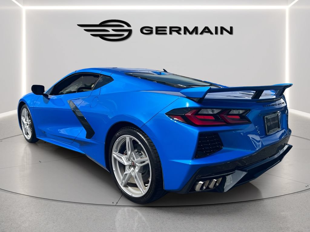 Used 2025 Chevrolet Corvette Stingray Preferred Cpe w/ Z51 Performance Package RWD image 6