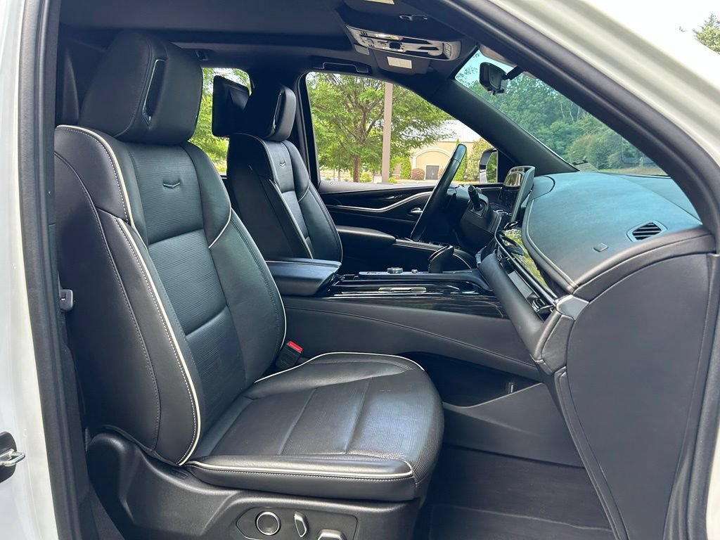 Used 2024 Cadillac Escalade Sport w/ Touring Package AWD/4WD image 55