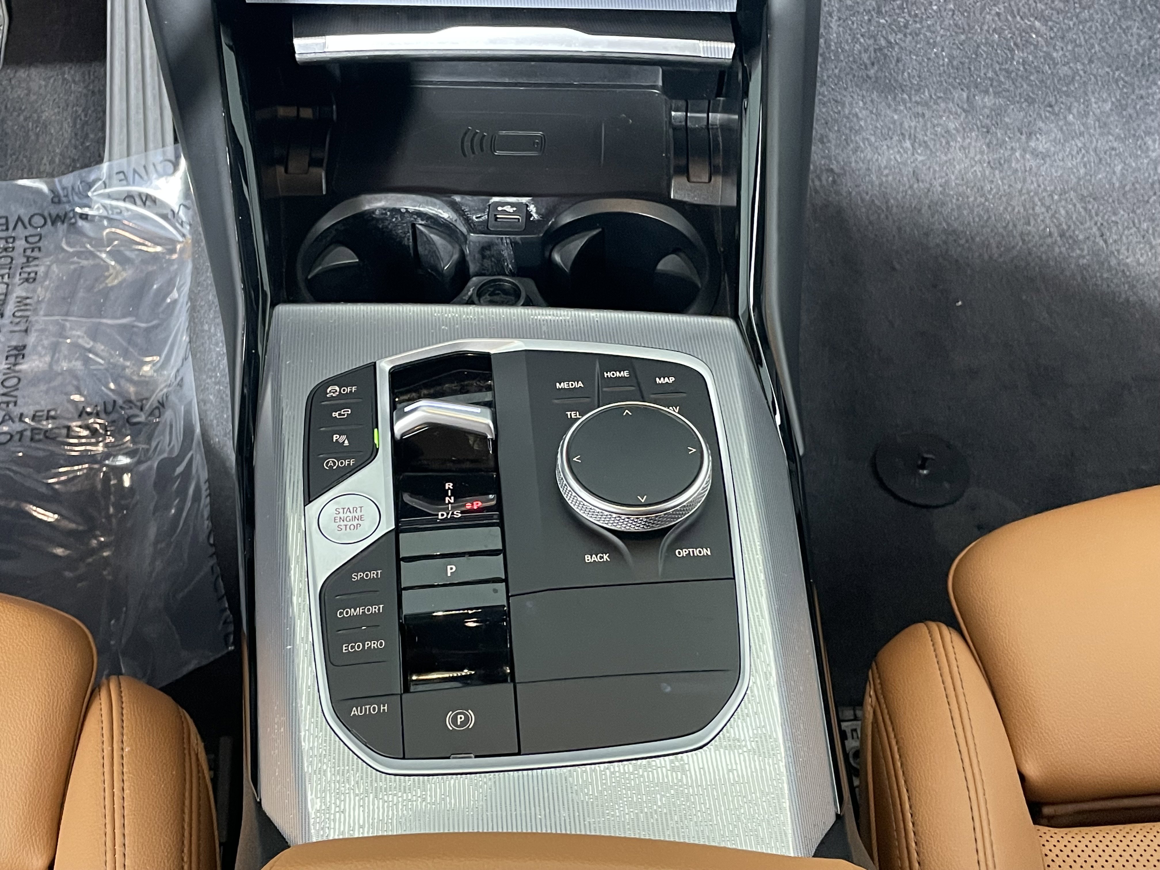 Used 2023 BMW 230i Coupe w/ Premium Package image 18