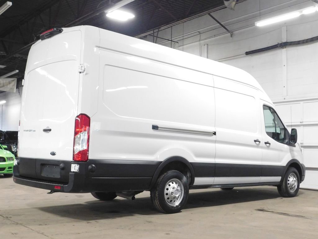 Used 2024 Ford Transit 250 148 High Roof Extended AWD w/ Load Area Protection Package image 6