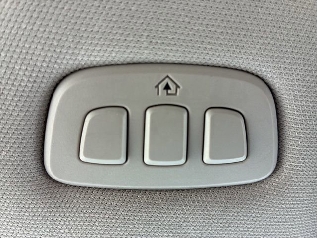 Used 2025 Lincoln Corsair Reserve w/ Equipment Group 202A image 36