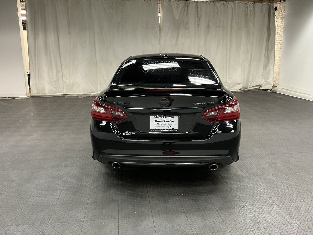 Used 2018 Nissan Altima 2.5 SR w/ SR Midnight Edition FWD image 4