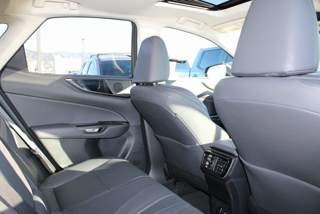 Certified 2025 Lexus NX 350 AWD image 7