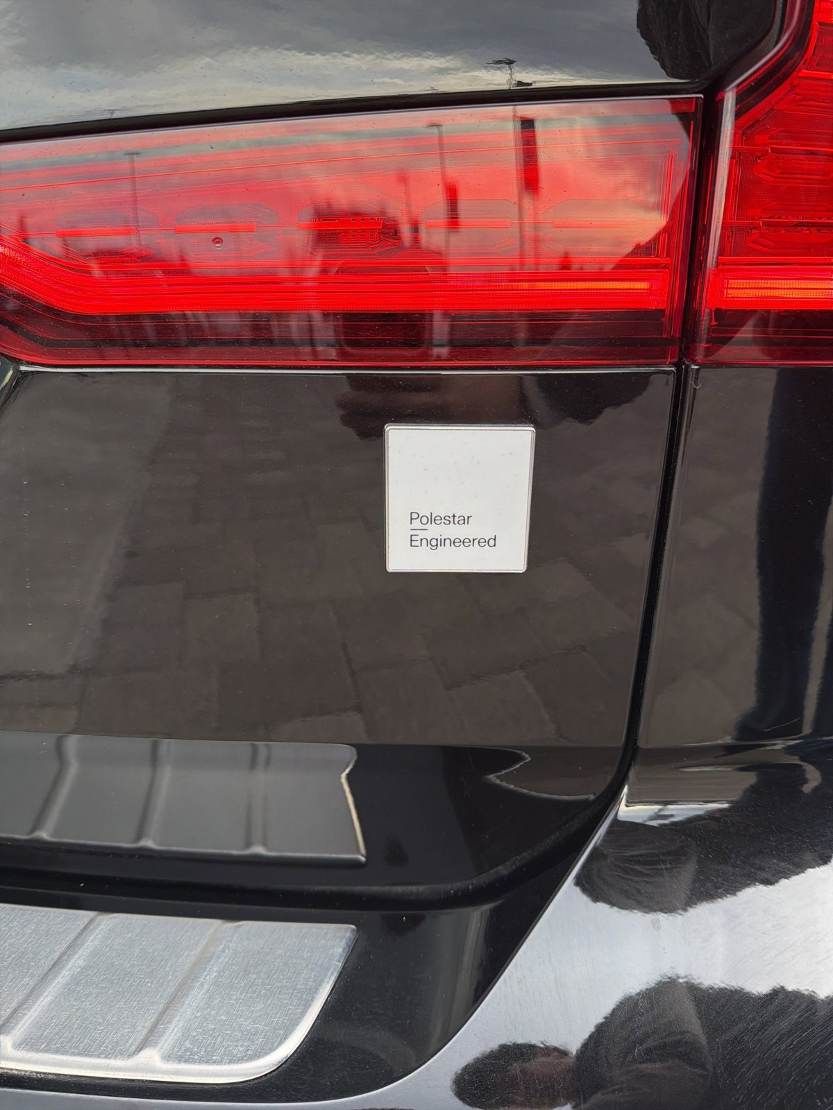 Used 2024 Volvo V60 T8 Polestar w/ Protection Package image 28