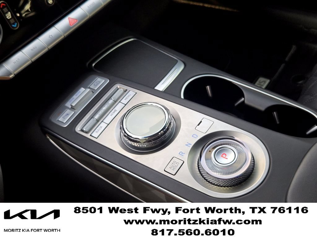 Used 2024 Genesis GV70 3.5T Sport w/ Sport Advanced Package AWD/4WD image 17