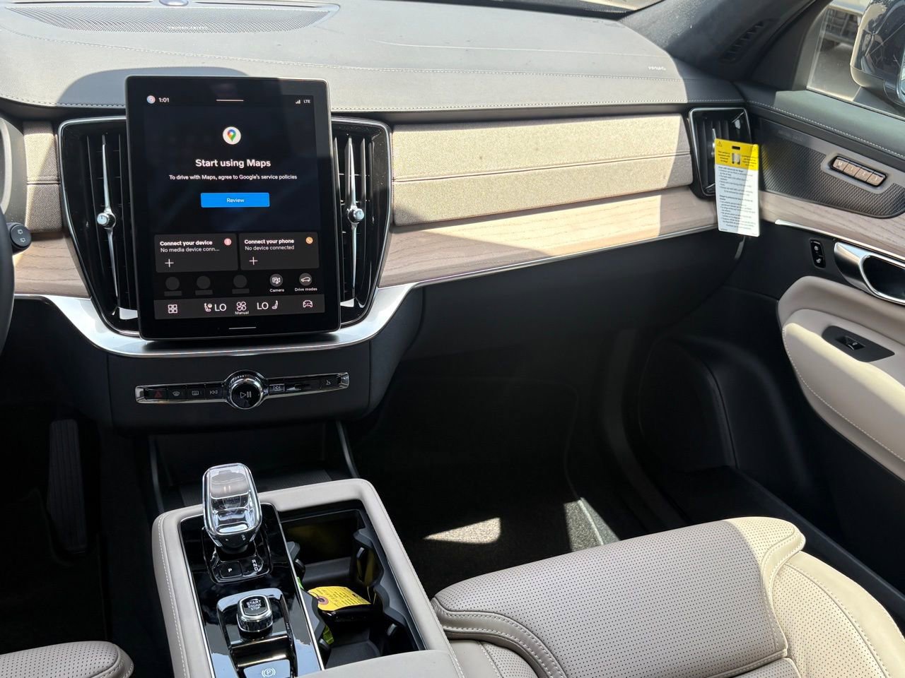 New 2026 Volvo XC90 B5 Ultra w/ Lounge Package image 11