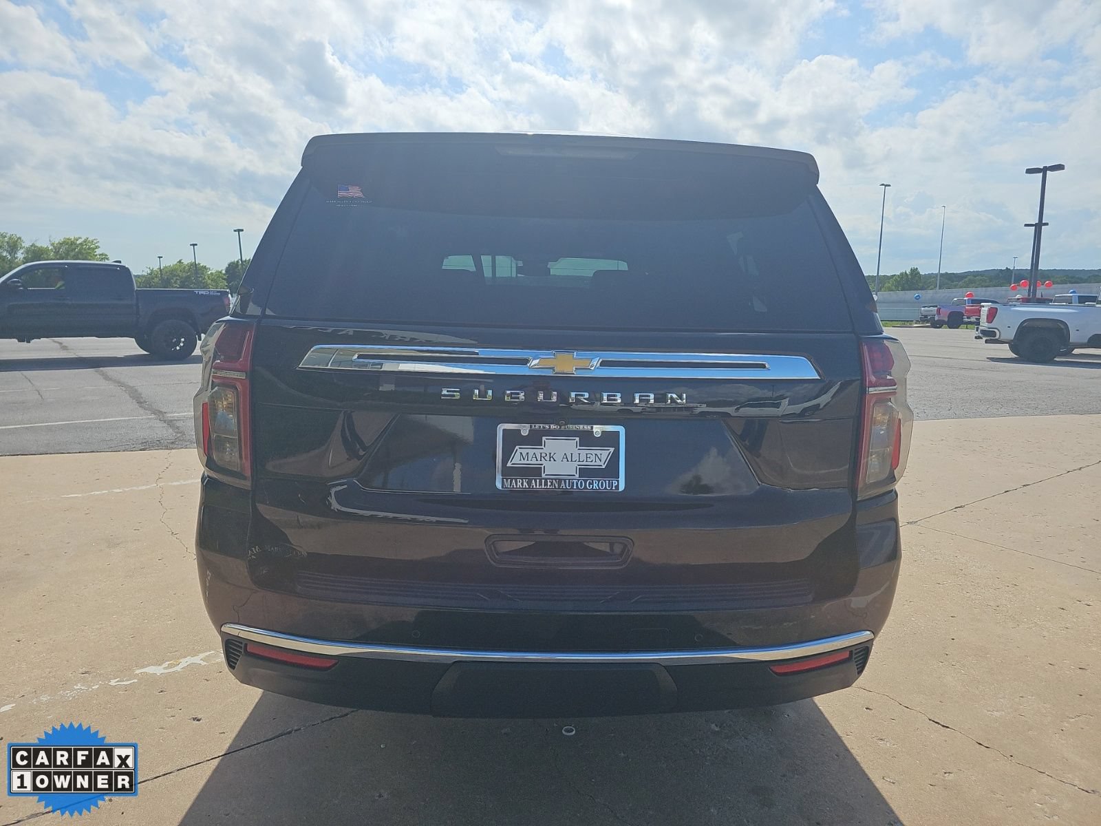 Used 2024 Chevrolet Suburban LT AWD/4WD image 5