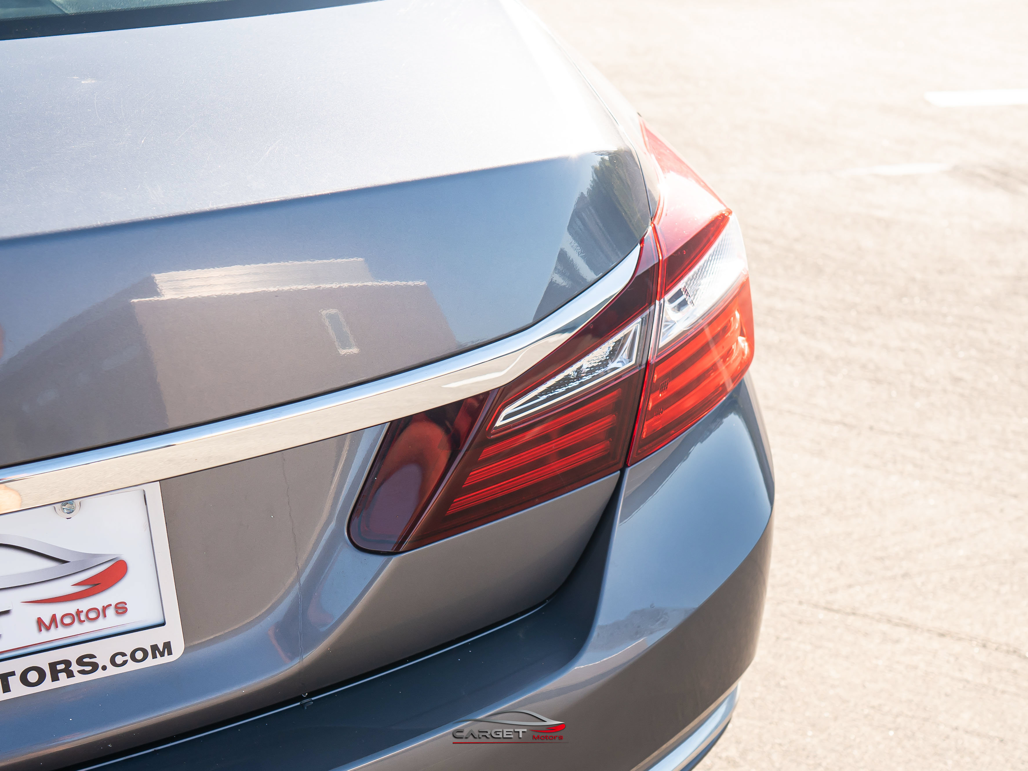 Used 2017 Honda Accord EX image 40