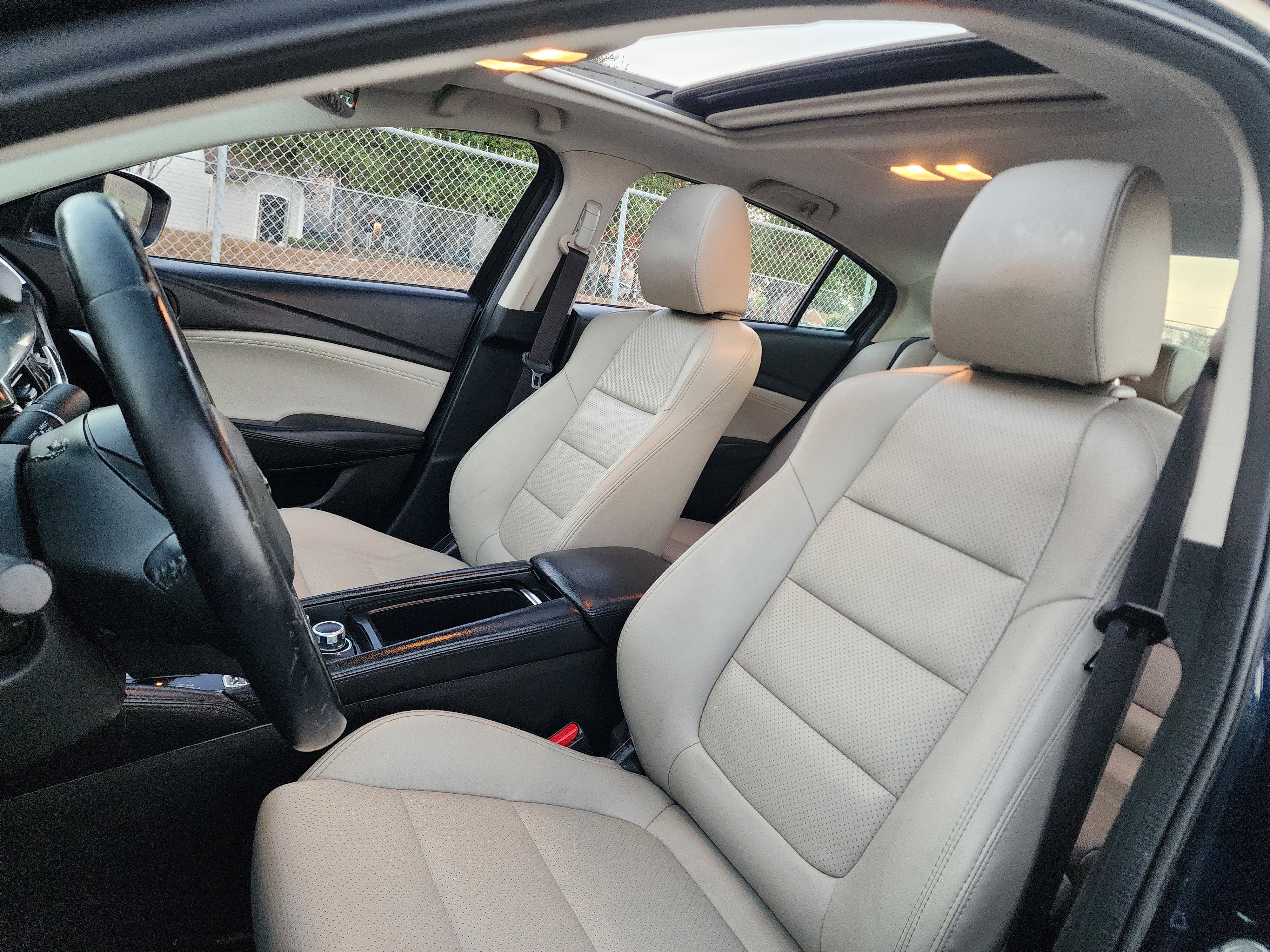 Used 2016 MAZDA MAZDA6 Touring w/ Touring Technology Package image 29