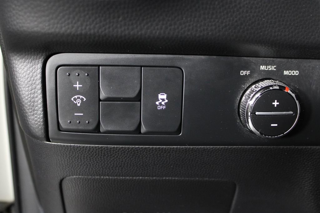 Used 2017 Kia Soul + w/ Audio Package image 20