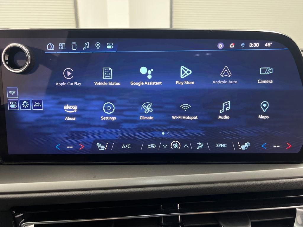 Used 2024 Chevrolet Traverse LT image 59