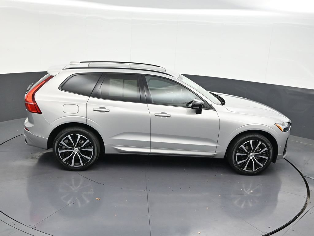 Used 2024 Volvo XC60 B5 Plus w/ Climate Package AWD/4WD image 26