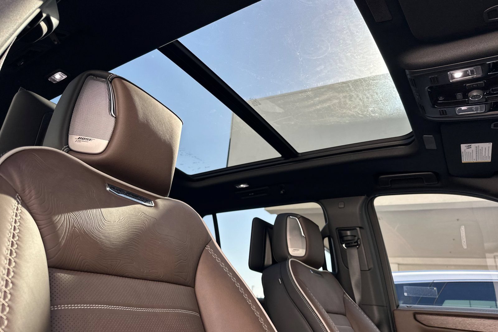 New 2026 GMC Yukon XL Denali Ultimate AWD/4WD image 17