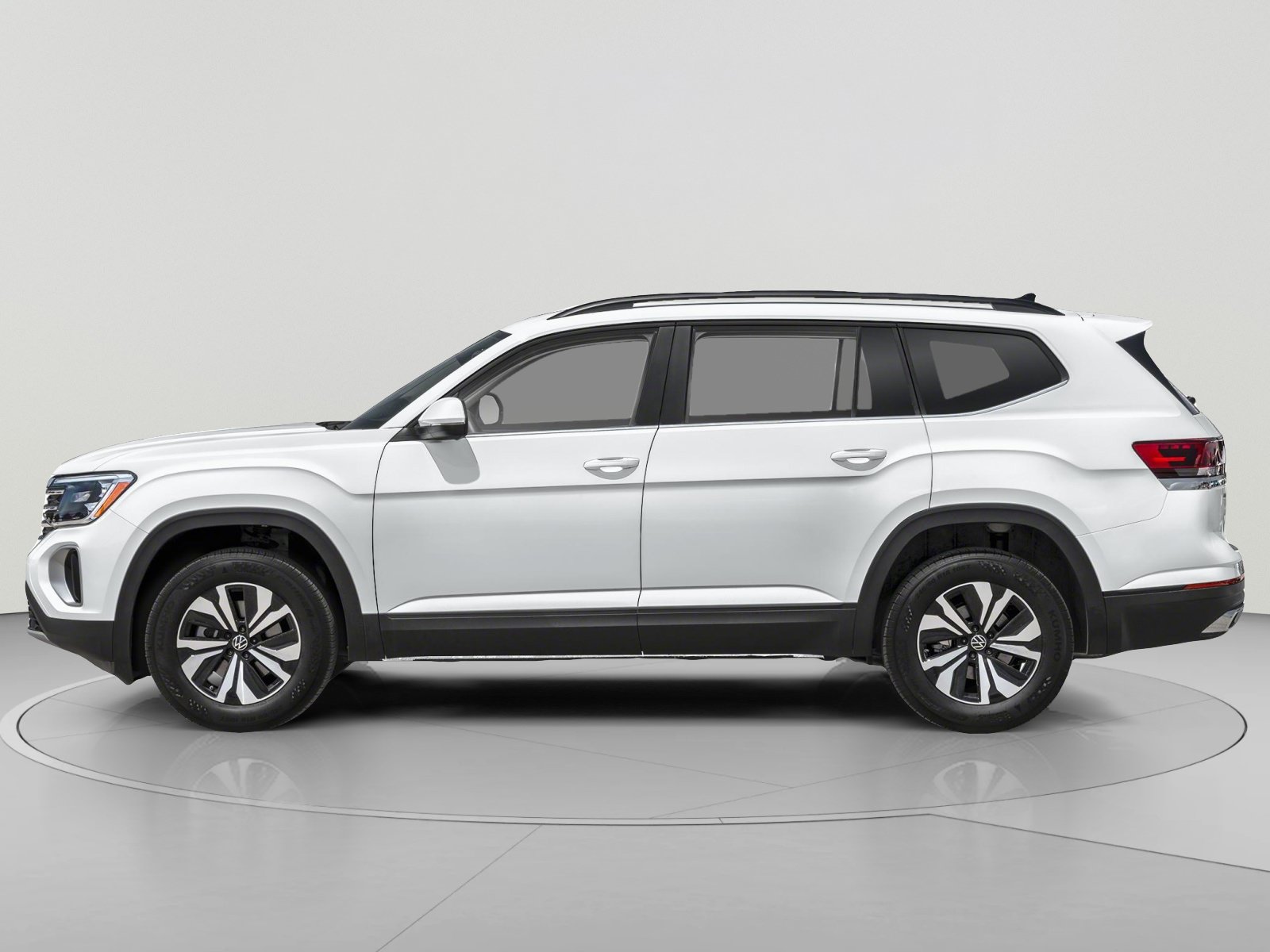 Used 2025 Volkswagen Atlas SE FWD image 3
