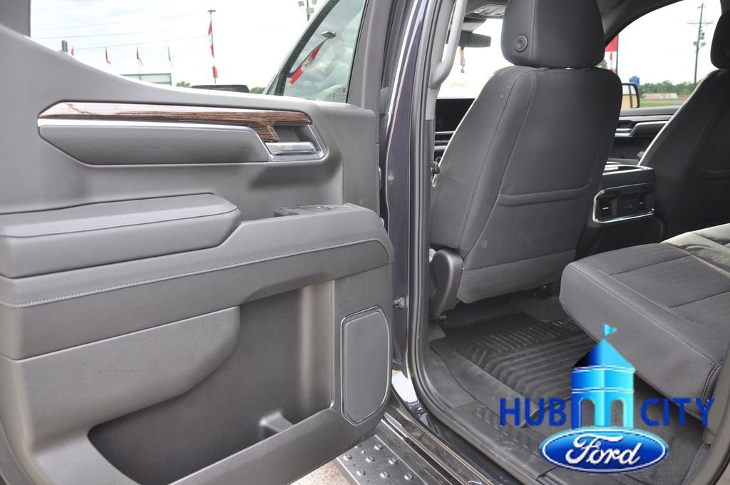 Used 2024 GMC Sierra 1500 Elevation RWD image 13